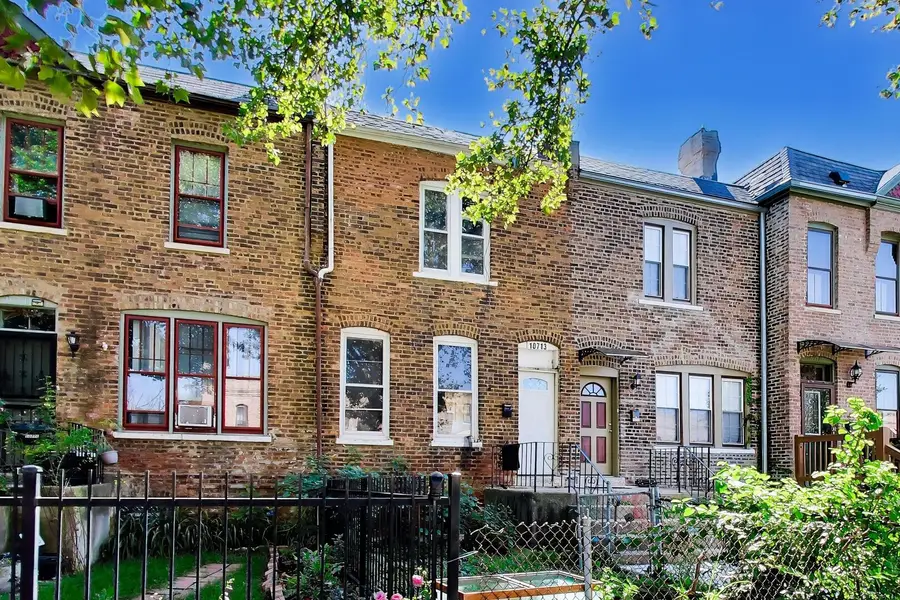 10713 S Champlain Avenue, Chicago, IL 60628 - #3