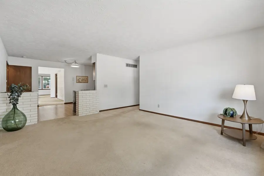 4702 Sheridan Street, Davenport, IA 52806 - #3