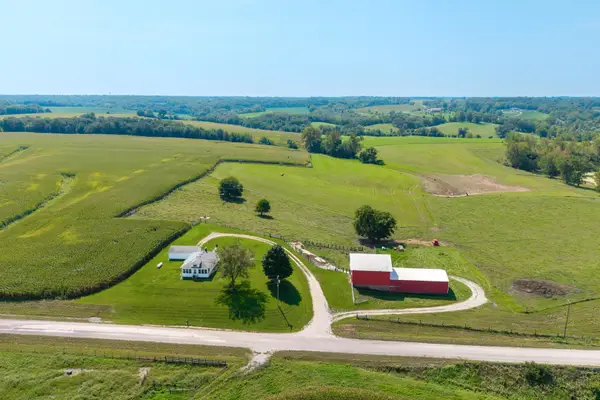 2531 115th Avenue, Viola, IL 61486