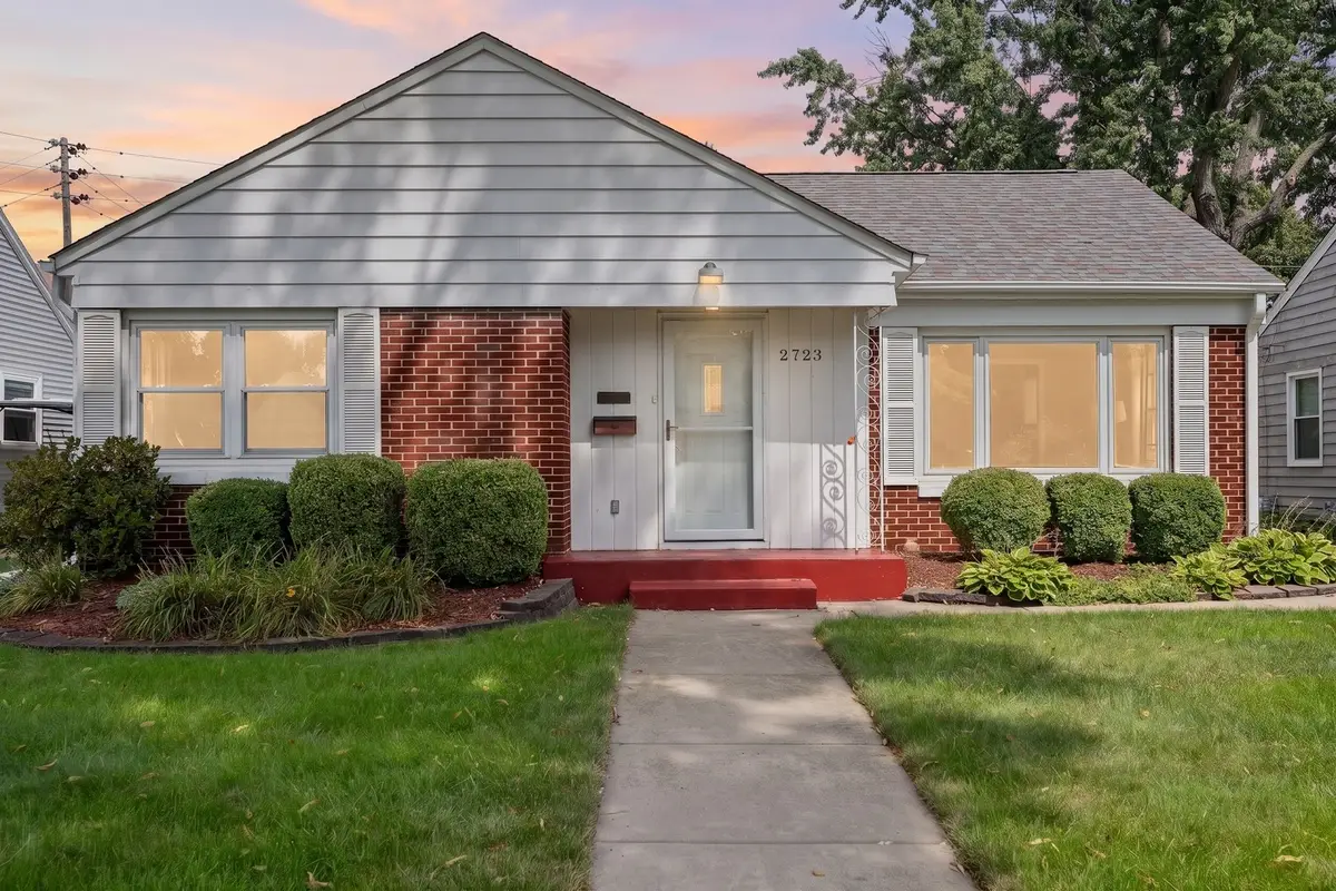 2723 24th Avenue, Moline, IL 61265 - #1