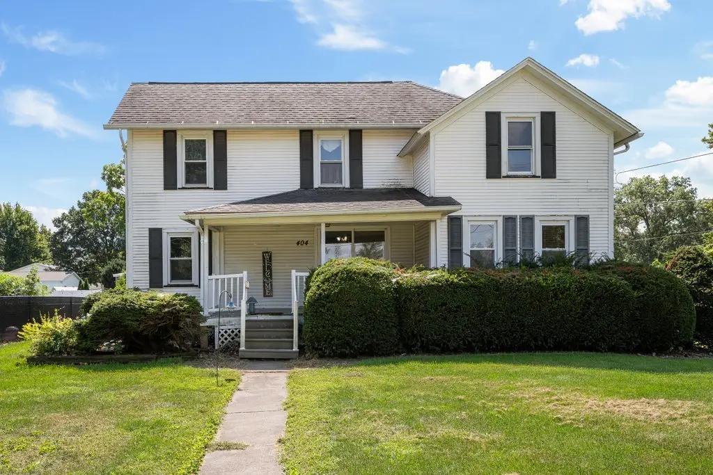 404 E Chestnut Street, Geneseo, IL 61254 - #1
