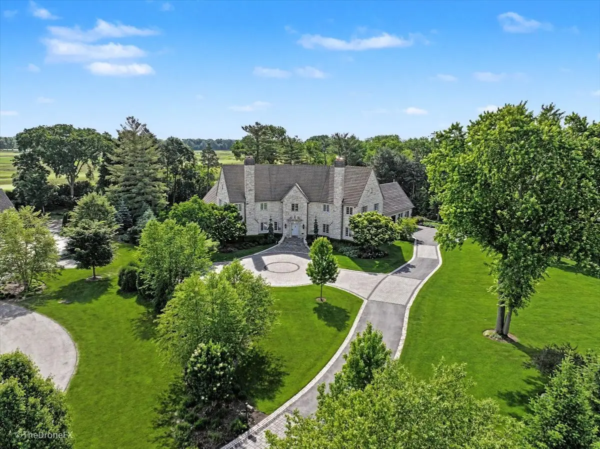 25W451 Plamondon Road, Wheaton, IL 60189 - #1