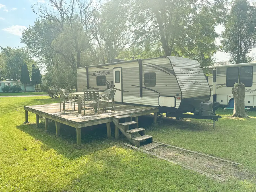 28/36 Woodhaven, Sublette, IL 61367 - #3