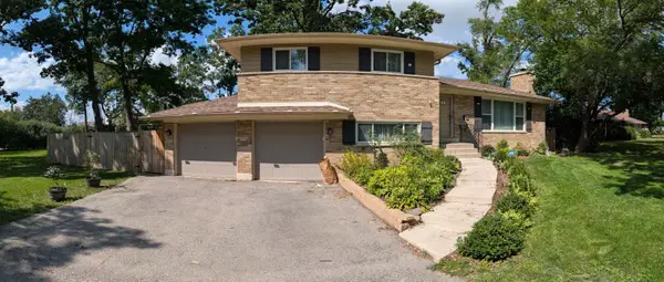 141 E Potter Street, Wood Dale, IL 60191