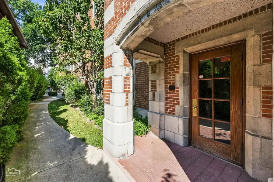 5529 S University Avenue #4W, Chicago, IL 60637 - #2