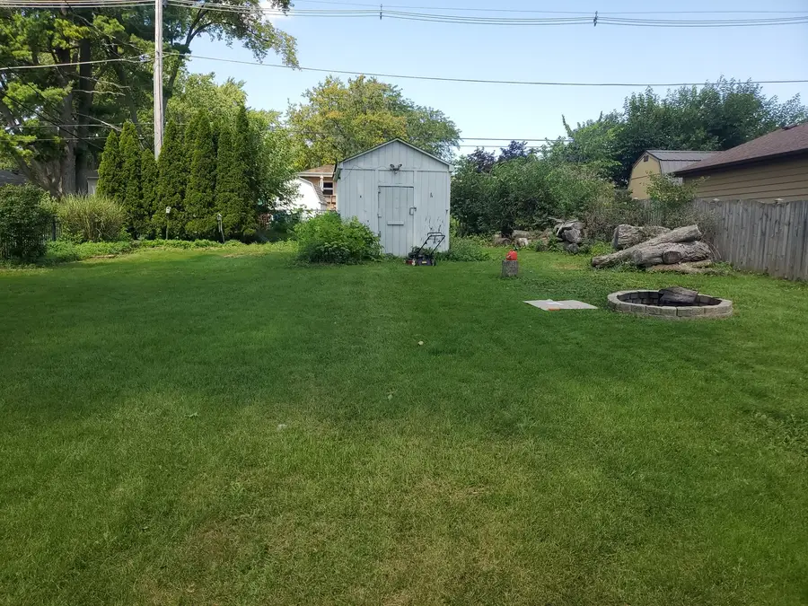 4314 Sioux Lane, McHenry, IL 60050 - #3