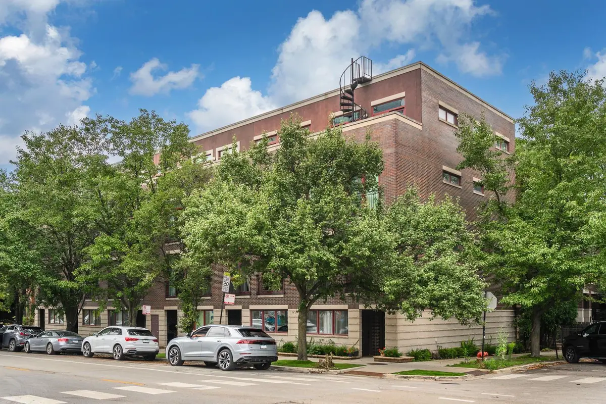 942 W Hubbard Street, Chicago, IL 60642 - #1