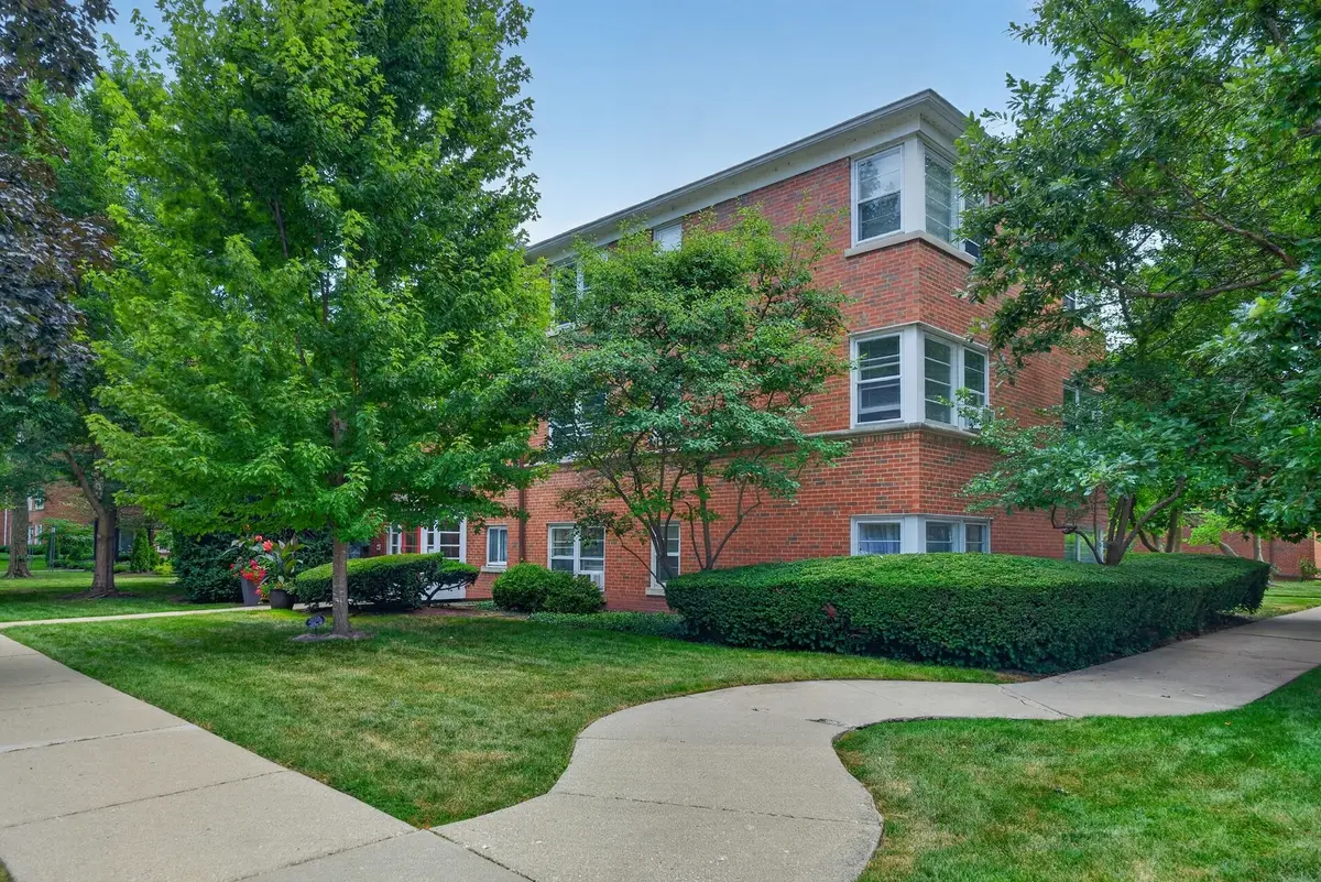 2541 Bennett Avenue #1, Evanston, IL 60201 - #1