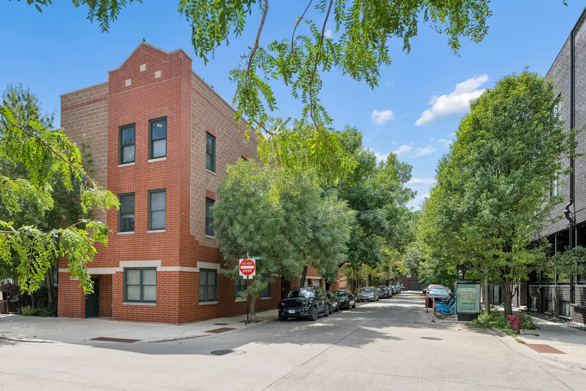 2340 N Elston Avenue #3F, Chicago, IL 60614 - #1