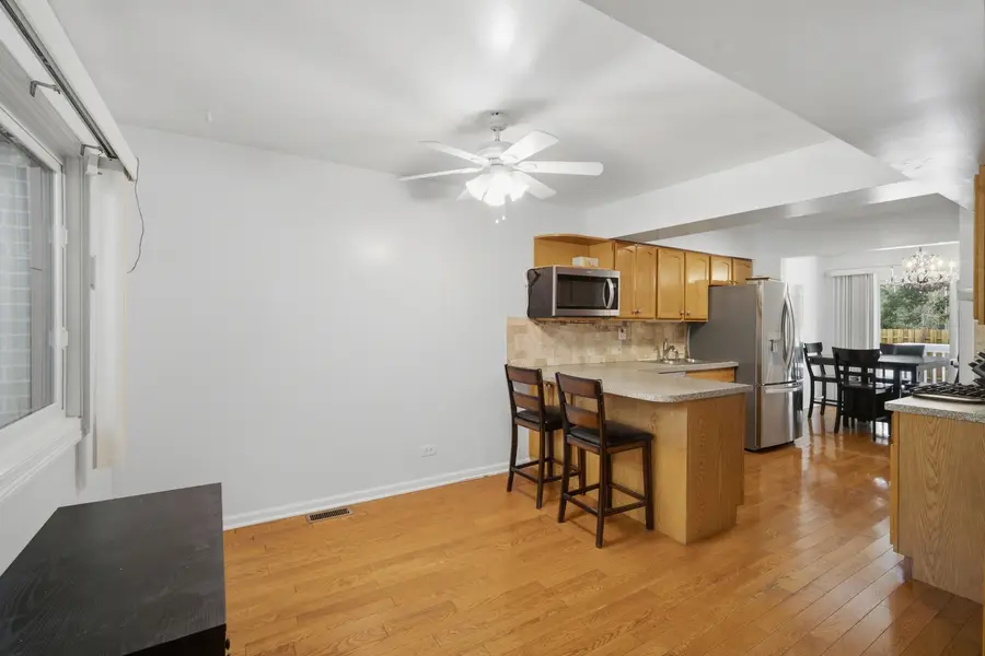 411 Hickory Drive #411, Wheeling, IL 60090 - #3