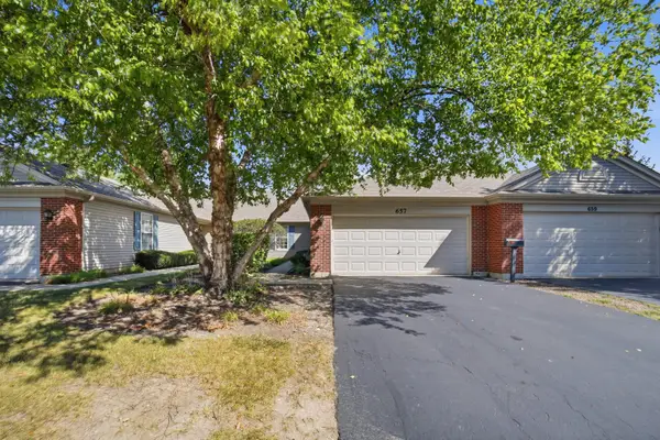 657 S Curran Road, Round Lake, IL 60073