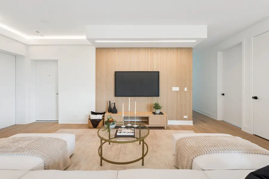 1656 N Bosworth Avenue #2N, Chicago, IL 60642 - #2