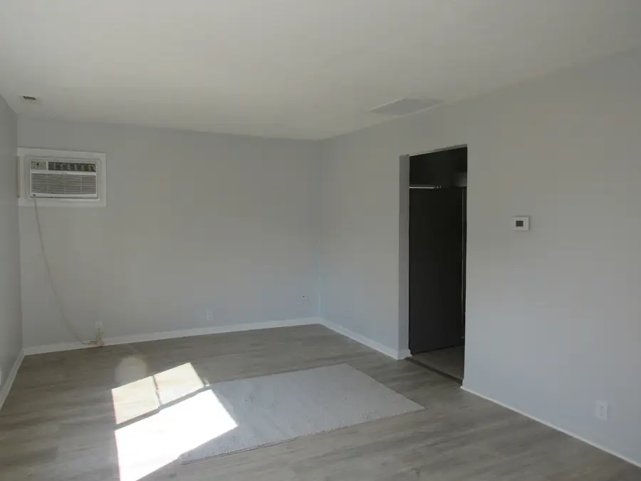 1613 Juneway Terrace, Round Lake Beach, IL 60073 - #3