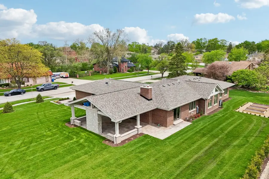 9019 W Sierra Lane, Palos Hills, IL 60465 - #2