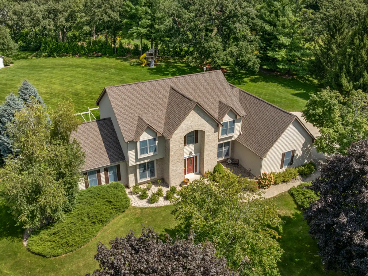 14N829 Sunset Drive, Hampshire, IL 60140 - #1
