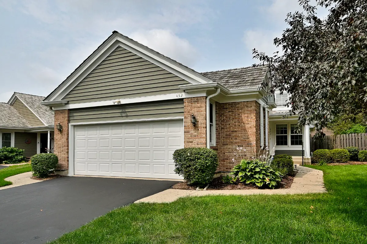 452 Park Barrington Drive, Barrington, IL 60010 - #1