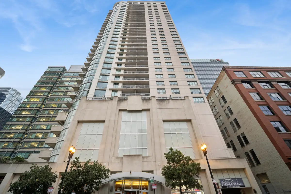 125 S Jefferson Street #2310, Chicago, IL 60661 - #1
