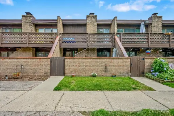 509 Kenneth Circle, Elgin, IL 60120