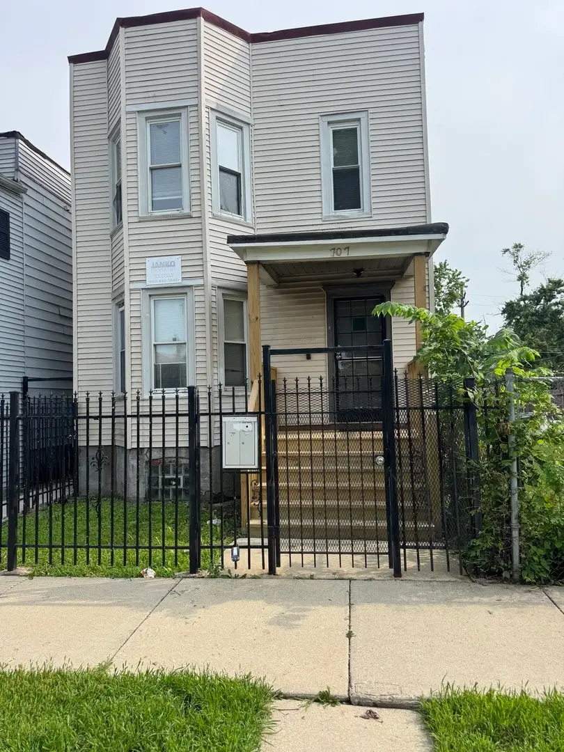 707 E 92nd Place, Chicago, IL 60619 - #1