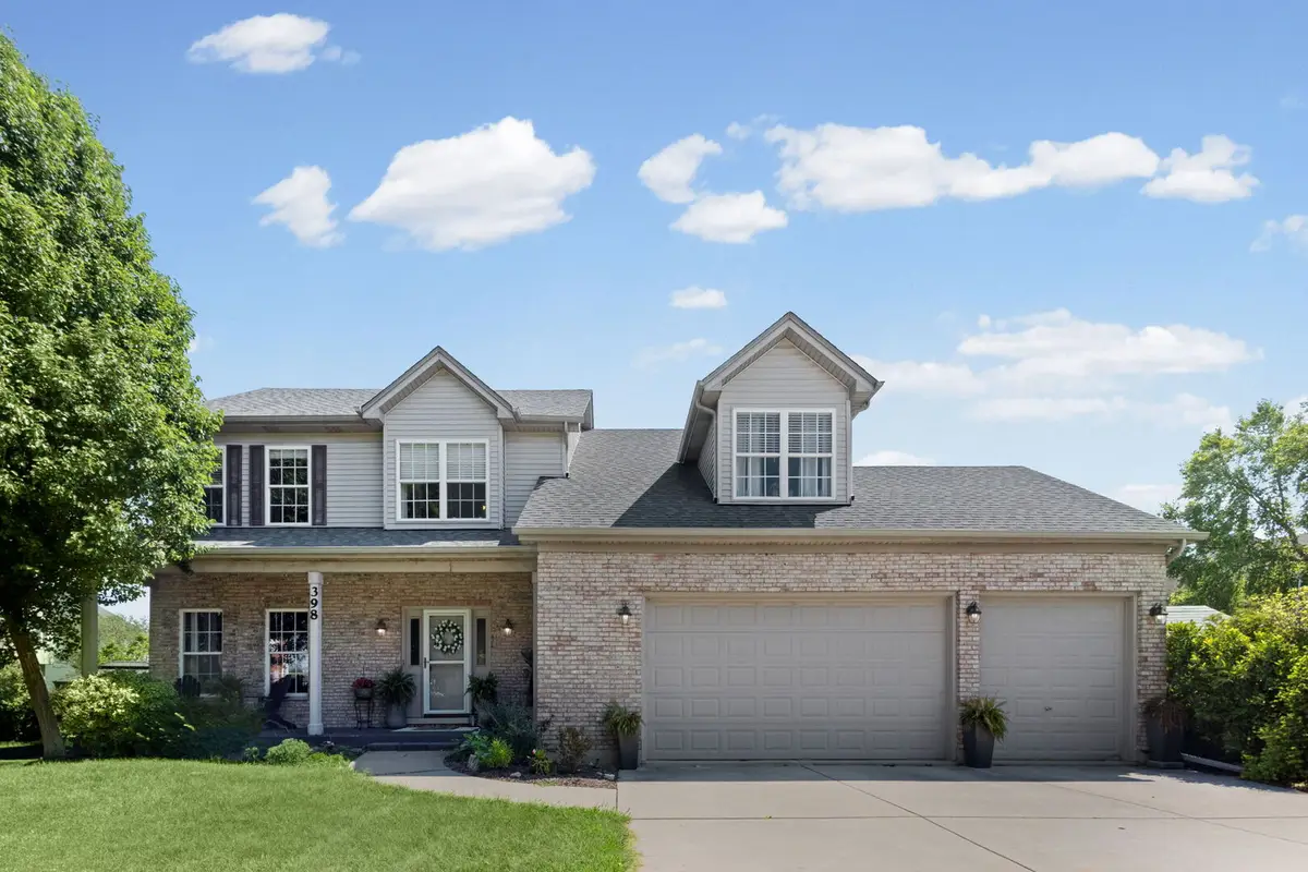 398 Essex Drive, Oswego, IL 60543 - #1