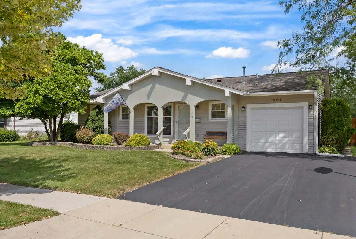 1067 Grissom Trail, Elk Grove Village, IL 60007 - #1