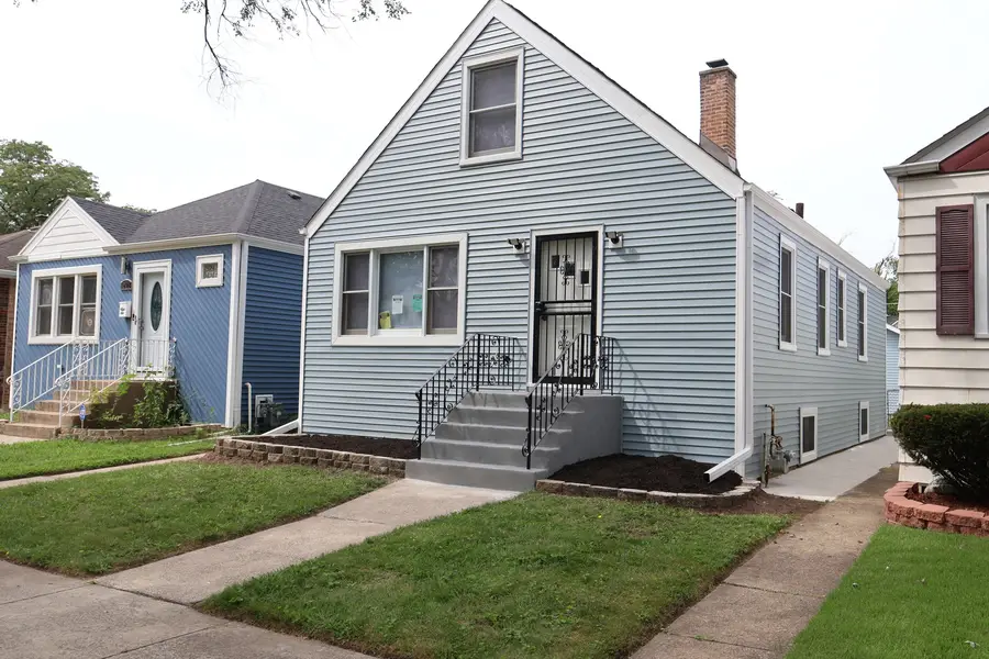 12414 S Aberdeen Street, Calumet Park, IL 60827 - #2