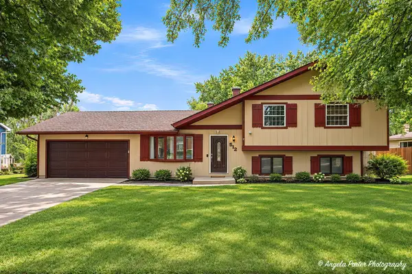 512 Silbury Court, McHenry, IL 60050