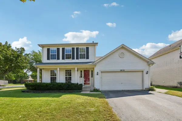 1931 Crossing Court, Naperville, IL 60540