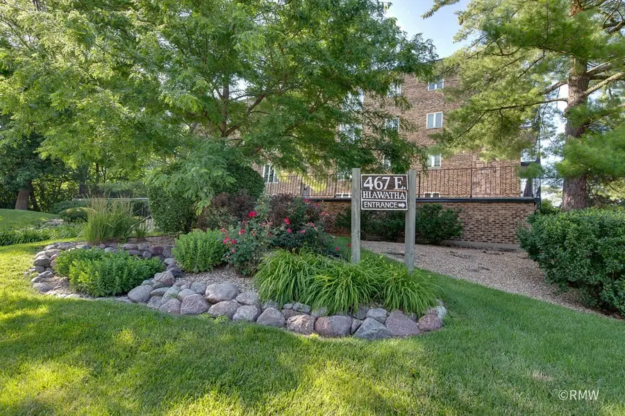 467 Hiawatha Trail #106, Wood Dale, IL 60191 - #3