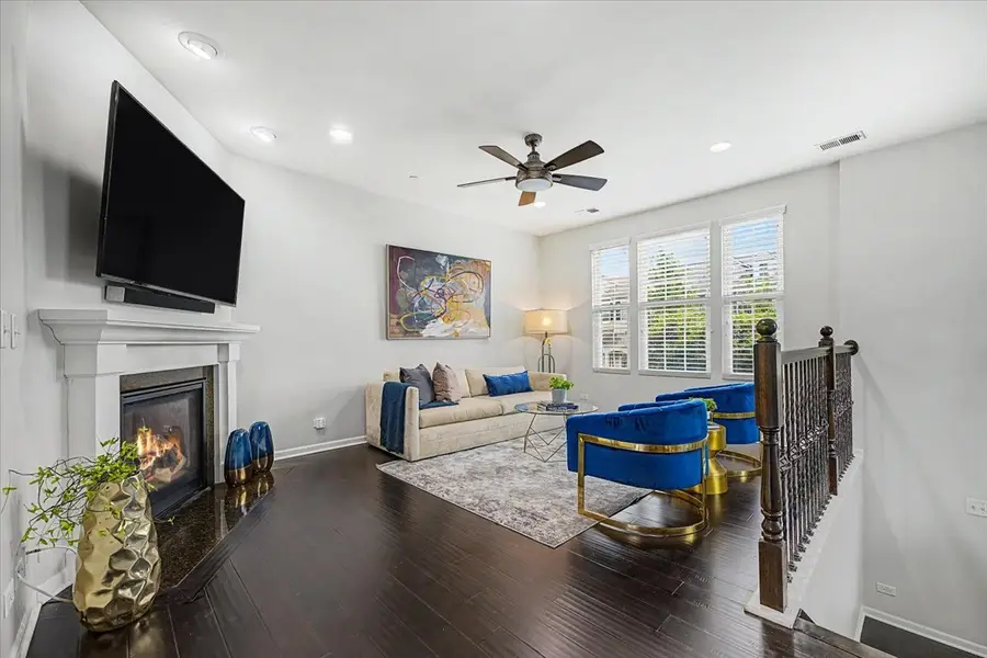 3279 Coral Lane, Glenview, IL 60026 - #2