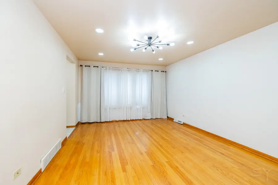 6023 S Parkside Avenue, Chicago, IL 60638 - #2