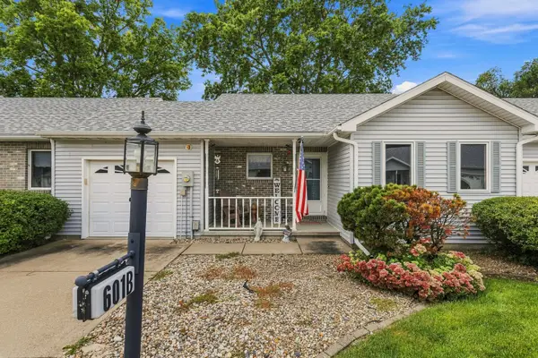 601 S Third Street #B, Fisher, IL 61843