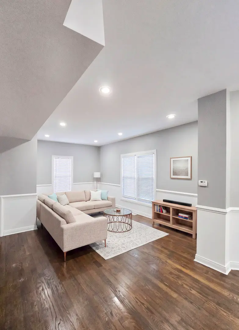 Address Withheld By Seller, Chicago, IL 60649 - #3