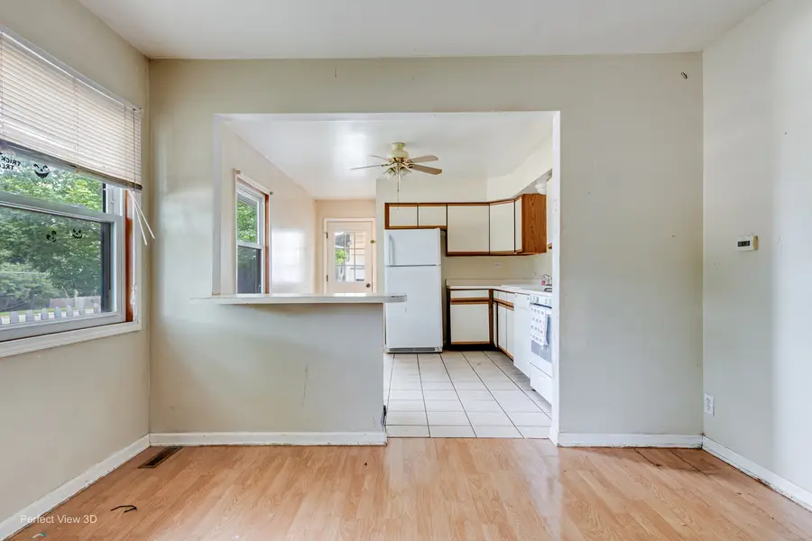 201 S Bartlett Road, Streamwood, IL 60107 - #2