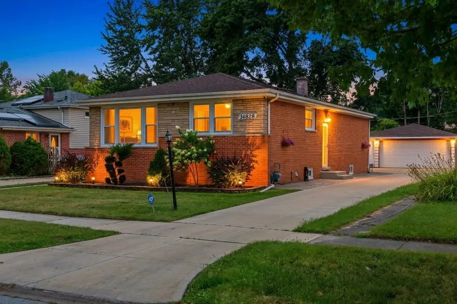 14828 Saint Louis Avenue, Midlothian, IL 60445 - #2