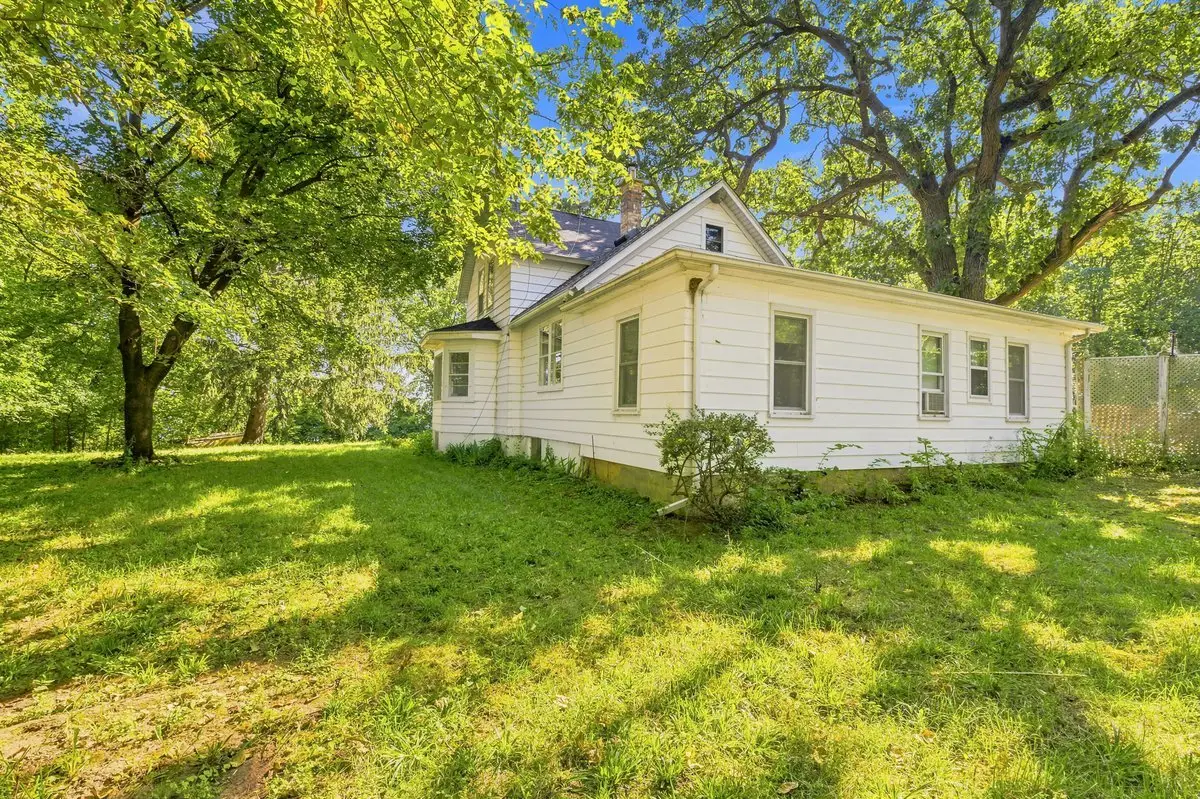 39132 N Mound Avenue, Spring Grove, IL 60081 - #1