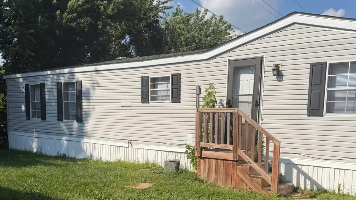 790 Maple Lane, Justice, IL 60458 - #1