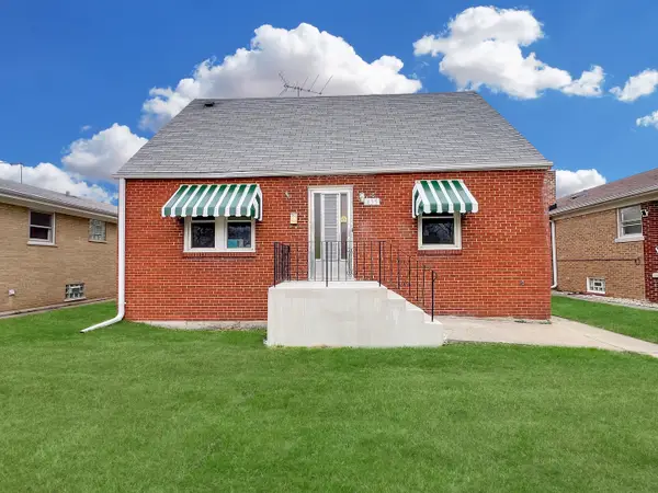 435 Greenbay Avenue, Calumet City, IL 60409