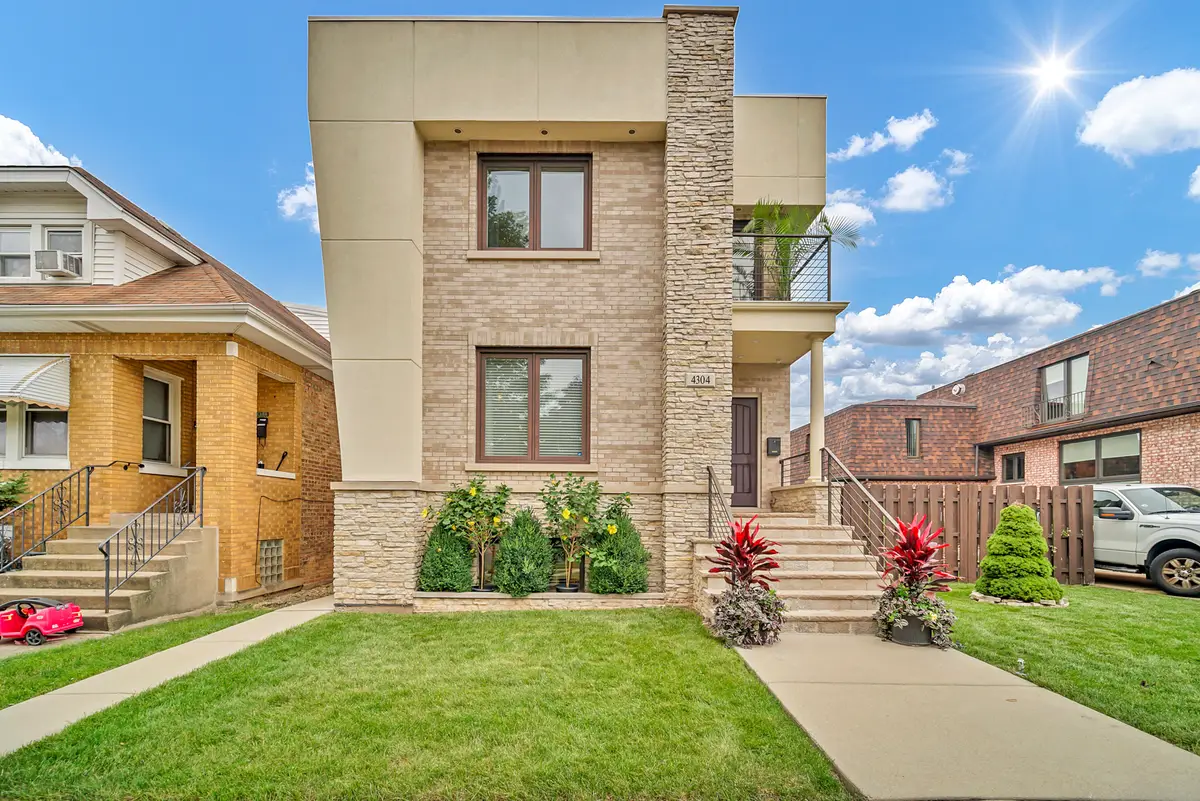 4304 N Overhill Avenue, Norridge, IL 60706 - #1