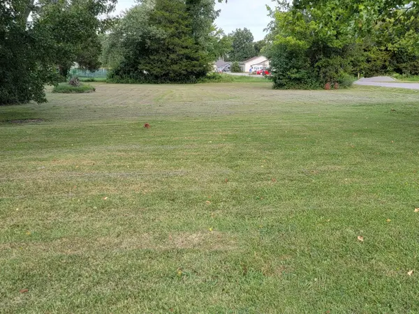 1505 N Russell Street, Marion, IL 62959