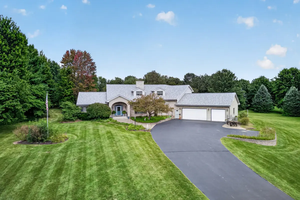 1646 Valley View Road, Belvidere, IL 61008 - #1