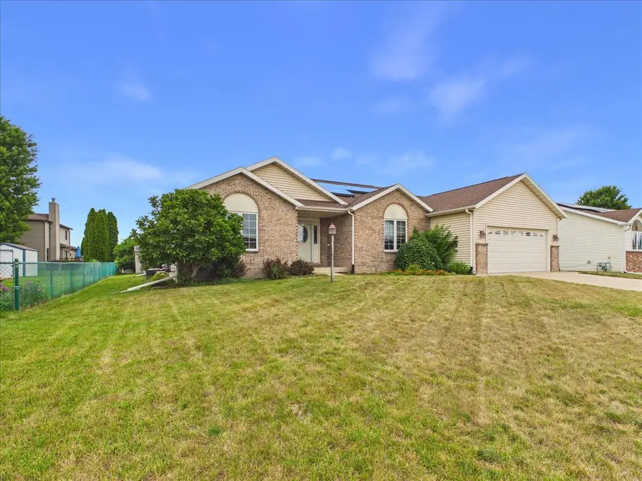 2819 Mary Street, Belvidere, IL 61008 - #3