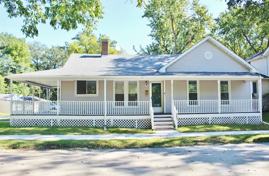 209 N Mcintyre Street, Wilmington, IL 60481 - #2
