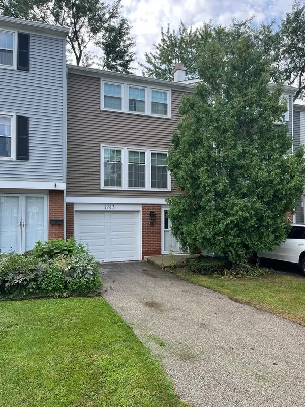1813 Bromley Court, Schaumburg, IL 60194
