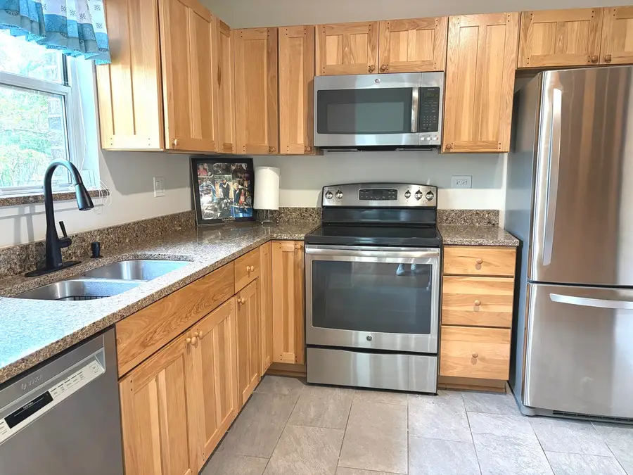 140 W Golf Road #A, Libertyville, IL 60048 - #3
