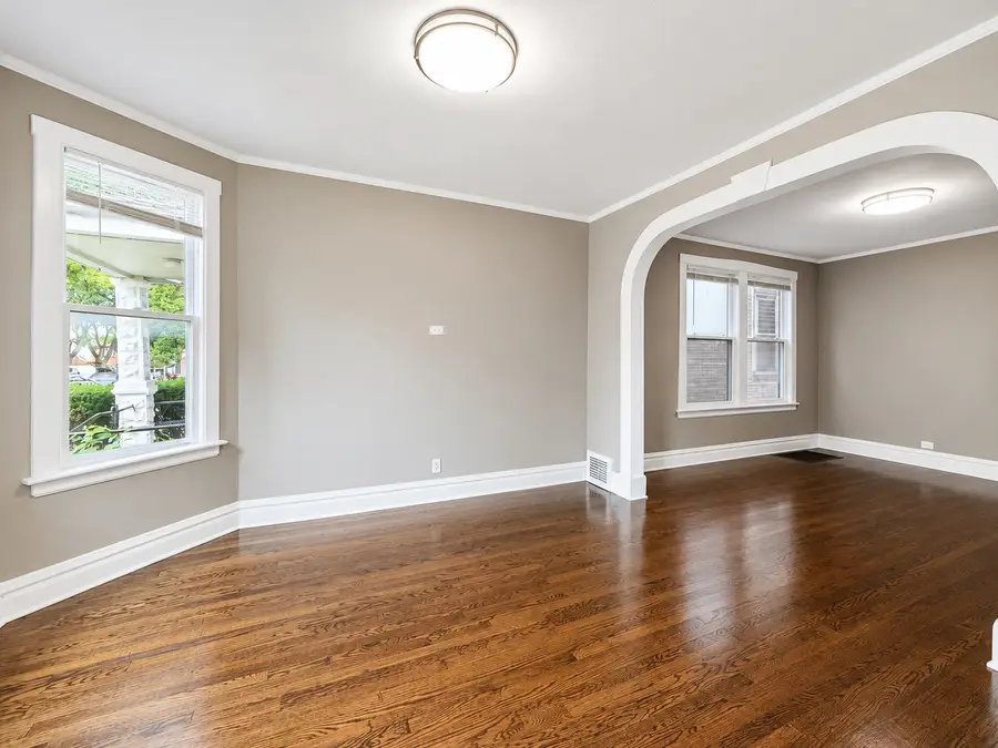 4637 W Mclean Avenue, Chicago, IL 60639 - #3