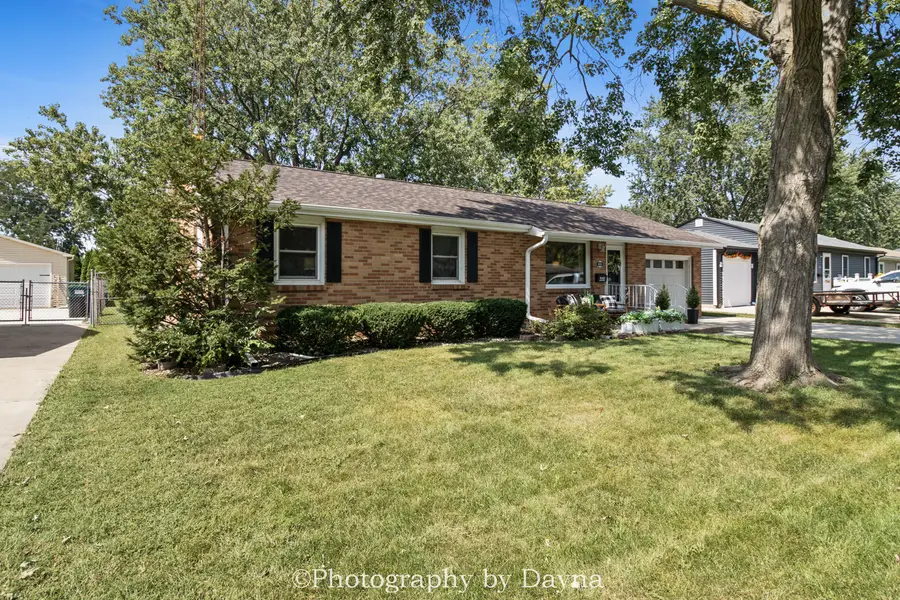 655 Jonette Avenue, Bradley, IL 60915 - #3