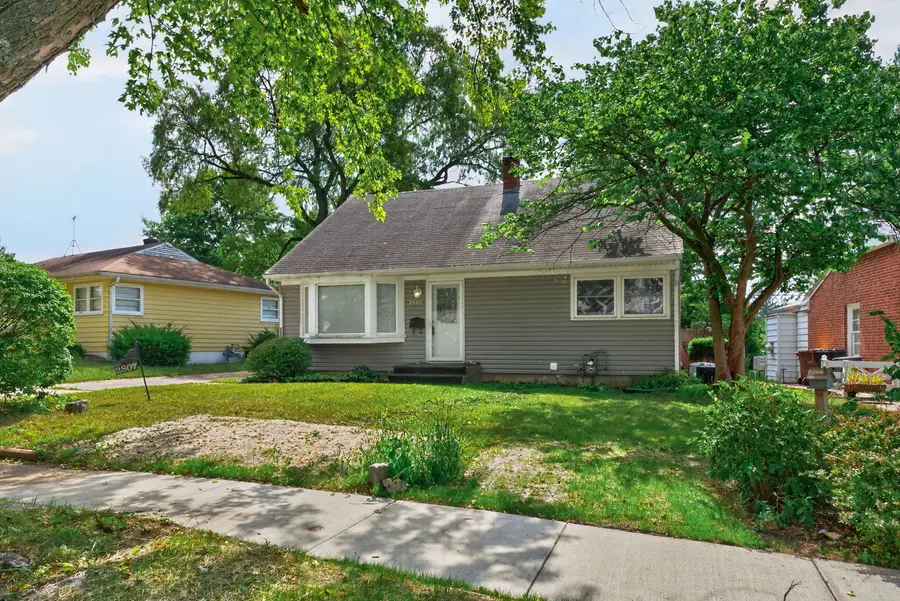 2807 18th Avenue, Rockford, IL 61108 - #3