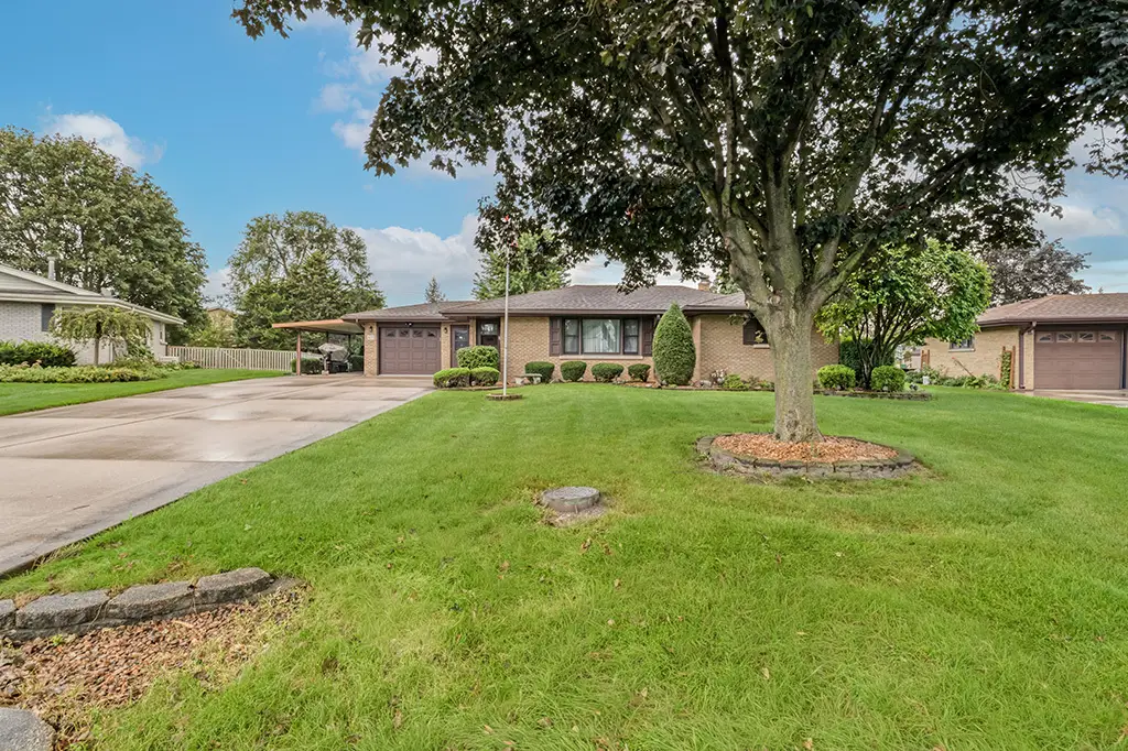 927 Maryville Drive, Lockport, IL 60441 - #1