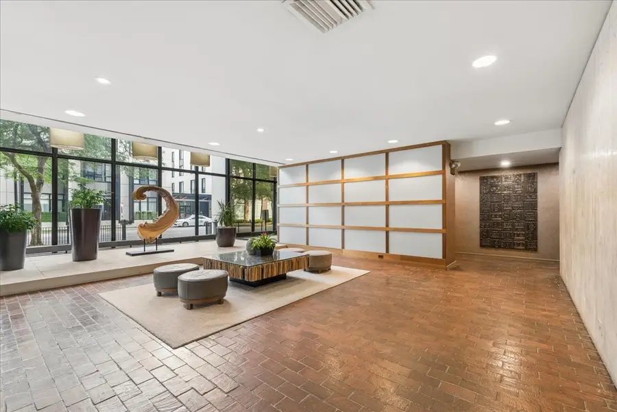 5445 N Sheridan Road #3211, Chicago, IL 60640 - #3